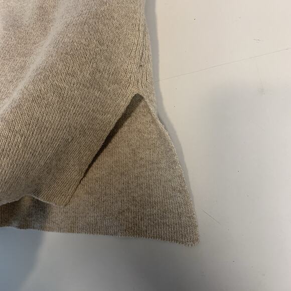 Monrow Sweater Women Medium Rib Henley Stretch Neutral Side Slits Preppy Classic - Picture 5 of 9